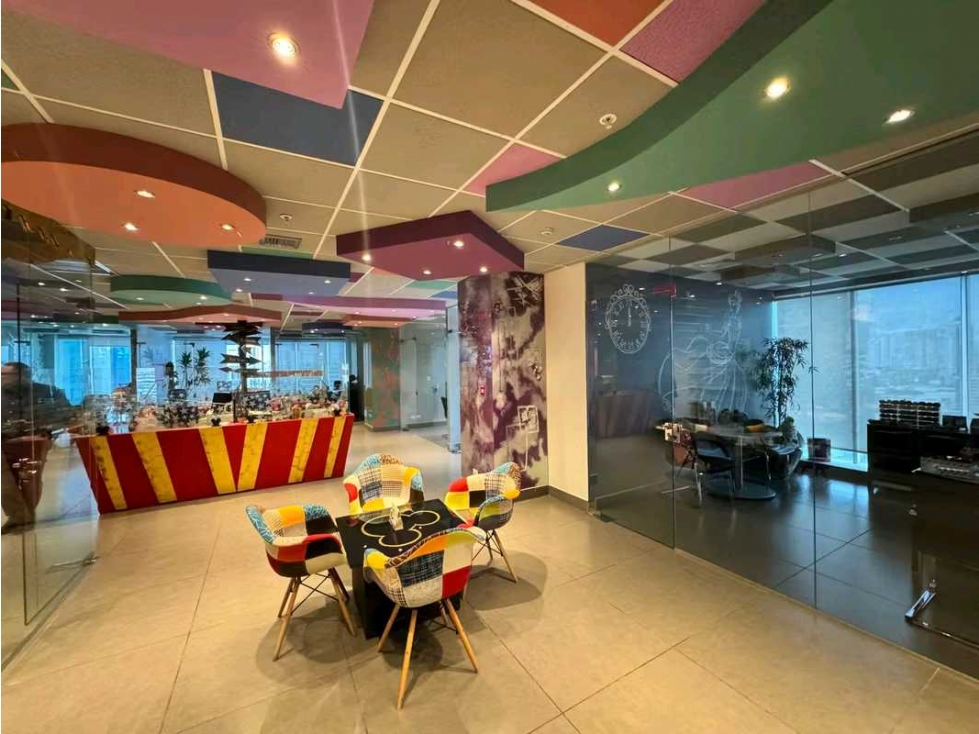 Alquiler de oficina de 367 mts en F&F Tower (El Tornillo) — foto 2