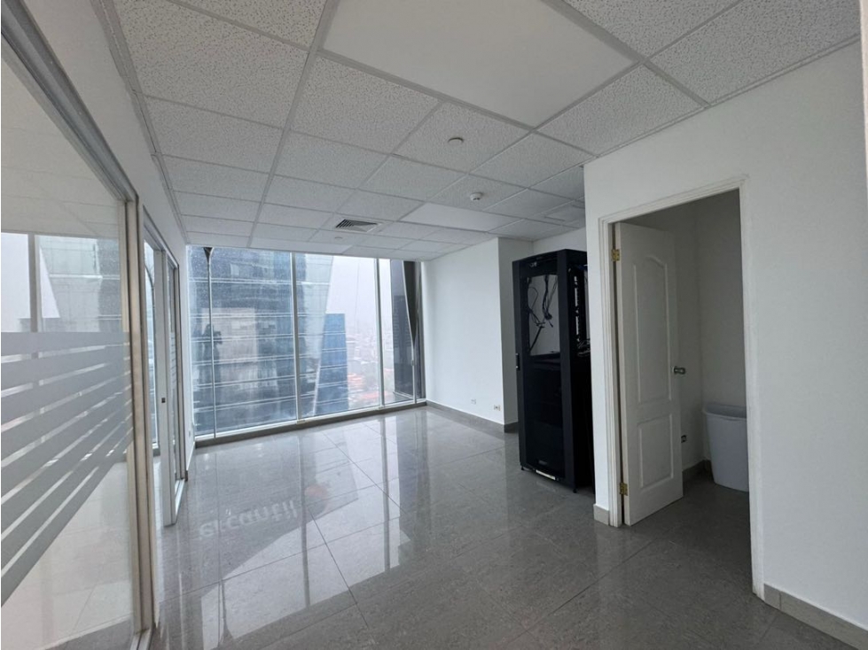Alquiler de Oficina en Edificio Global Bank, Calle 50 — foto 2