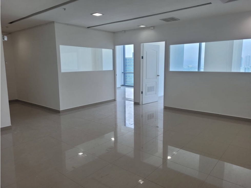 ALQUILER DE OFICINA EN COSTA DEL ESTE TORRE FINANCIAL PARK 102m2 JP — foto 6