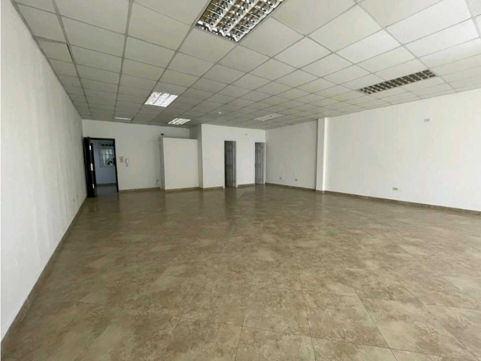 ALQUILER DE OFICINA EN DAVID AREA BANCARIA - 1