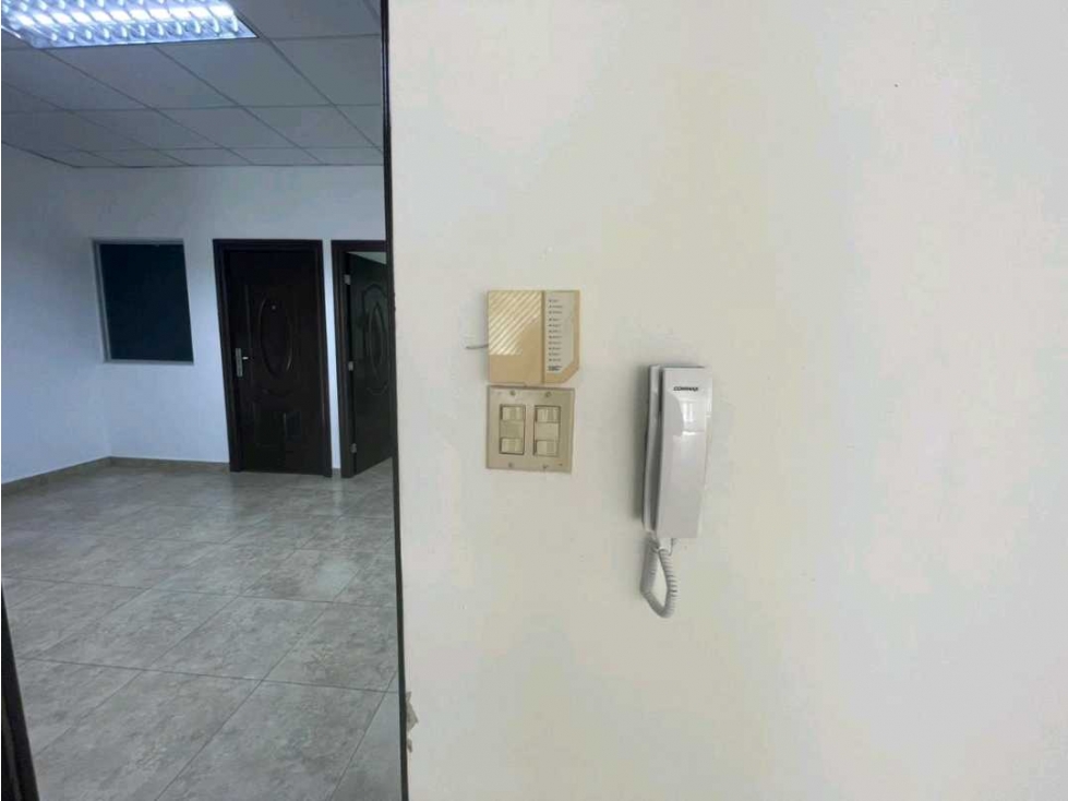 ALQUILER DE OFICINA EN DAVID AREA BANCARIA - 6