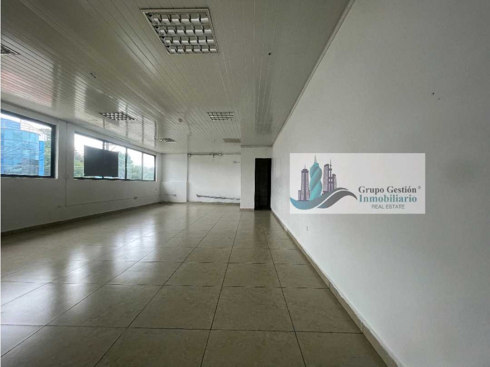 ALQUILER DE OFICINA EN EL CORAZON DE DAVID PLANTA ALTA