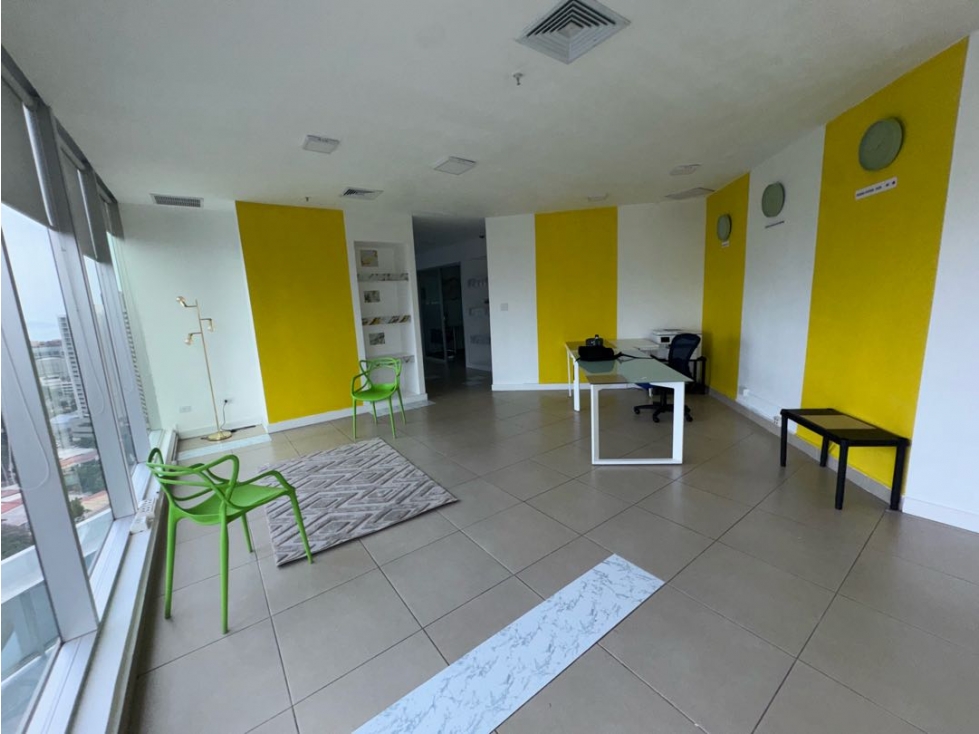 Alquiler de oficina amoblada | F&F Tower & El Tornillo, Calle 50
