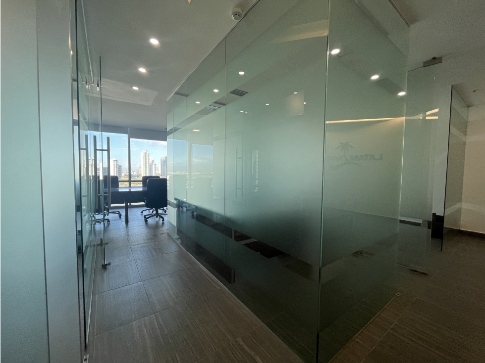 Alquiler de oficina en Financial Park, Costa del Este — foto 4