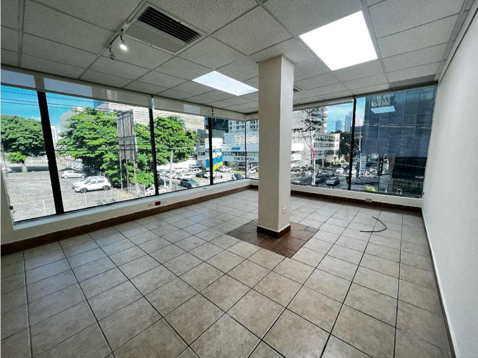ALQUILER DE OFICINA EN OBARRIO EDIFICIO VICTORIA PLAZA 537m2 JP