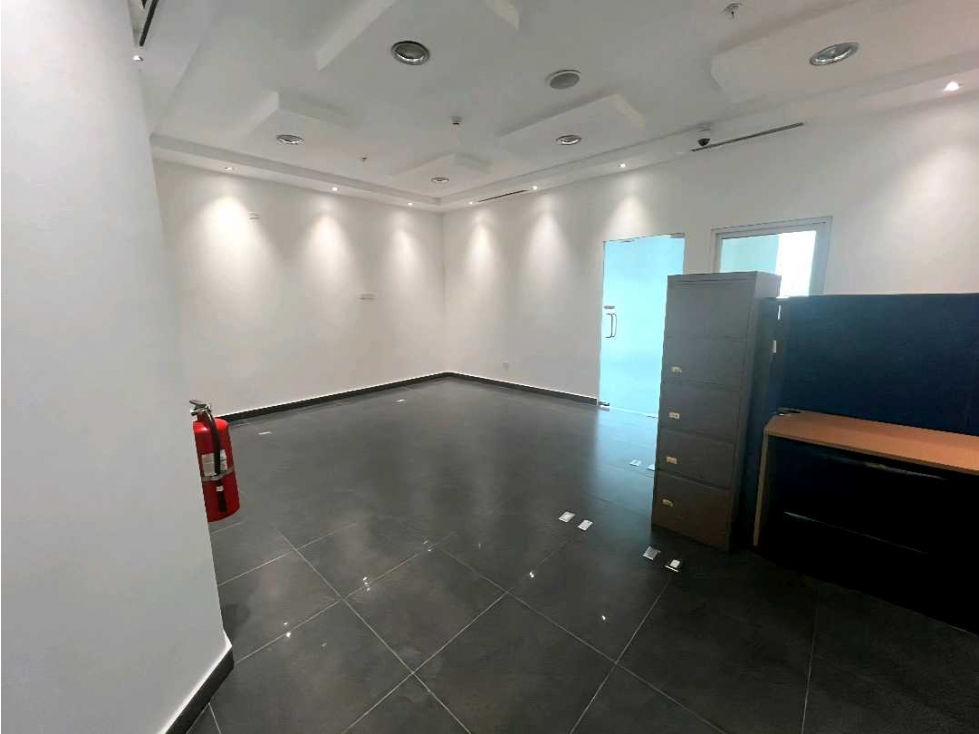 ALQUILER DE OFICINA EN OCEANIA BUSINESS PLAZA PUNTA PACIFICA — foto 4