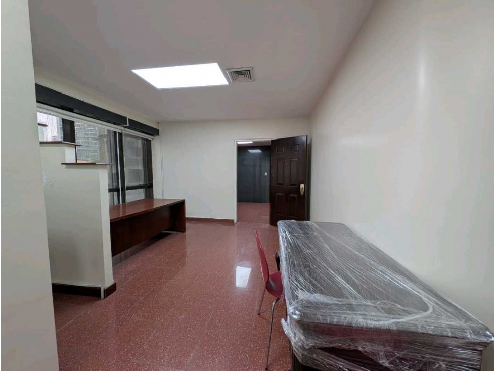 ALQUILER DE OFICINA EN PH BAC AV. BALBOA - 4