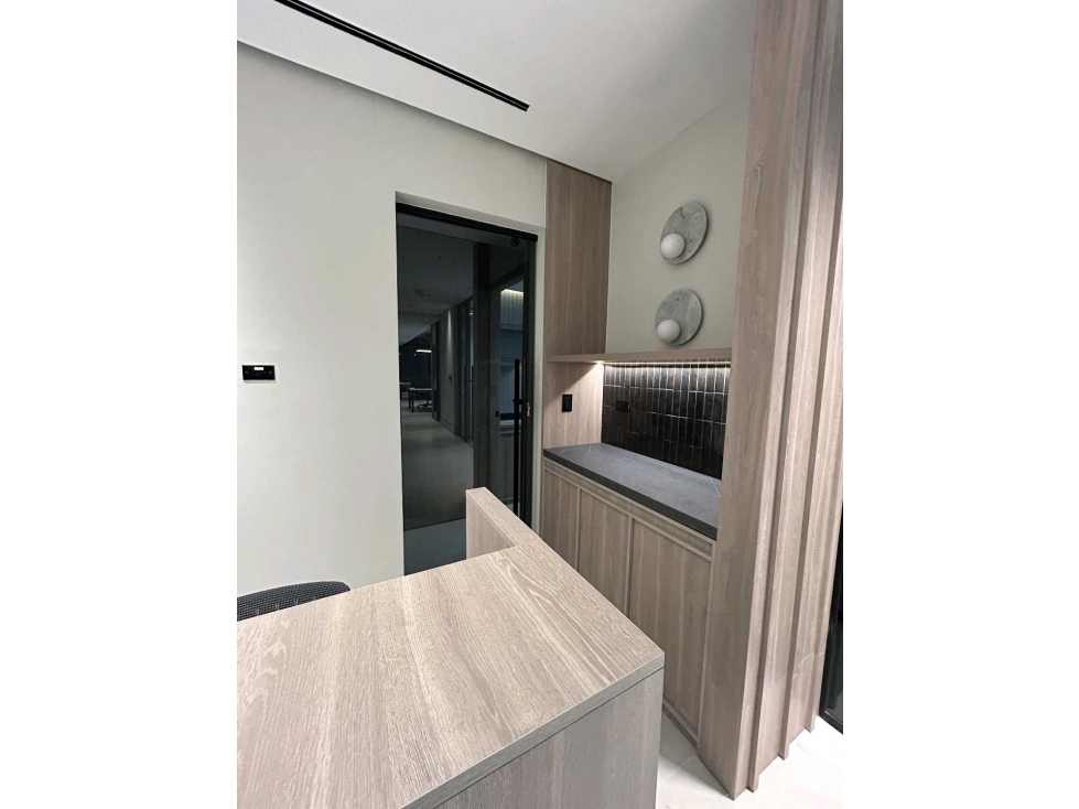 ALQUILER DE OFICINA EN TOWER FINANCIAL CENTER 149M2 JP — foto 3