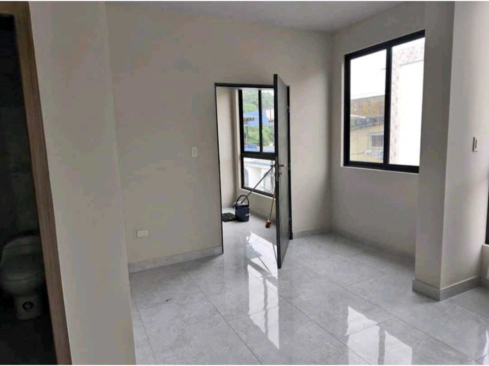 Alquiler, Departamento por Estrenar Cdla.Simón Bolivar, 100 m2 - 1