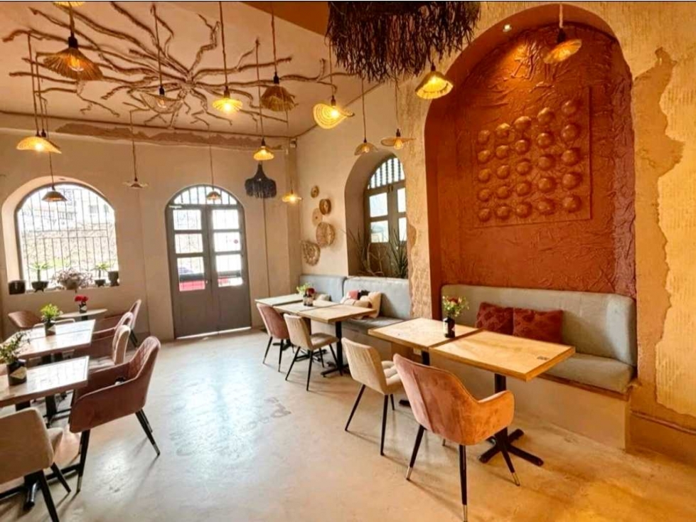 VENTA EDIFICIO AMOBLADO 4 NIVELES CASCO VIEJO FRENTE A PLAZA HERRERA - 3