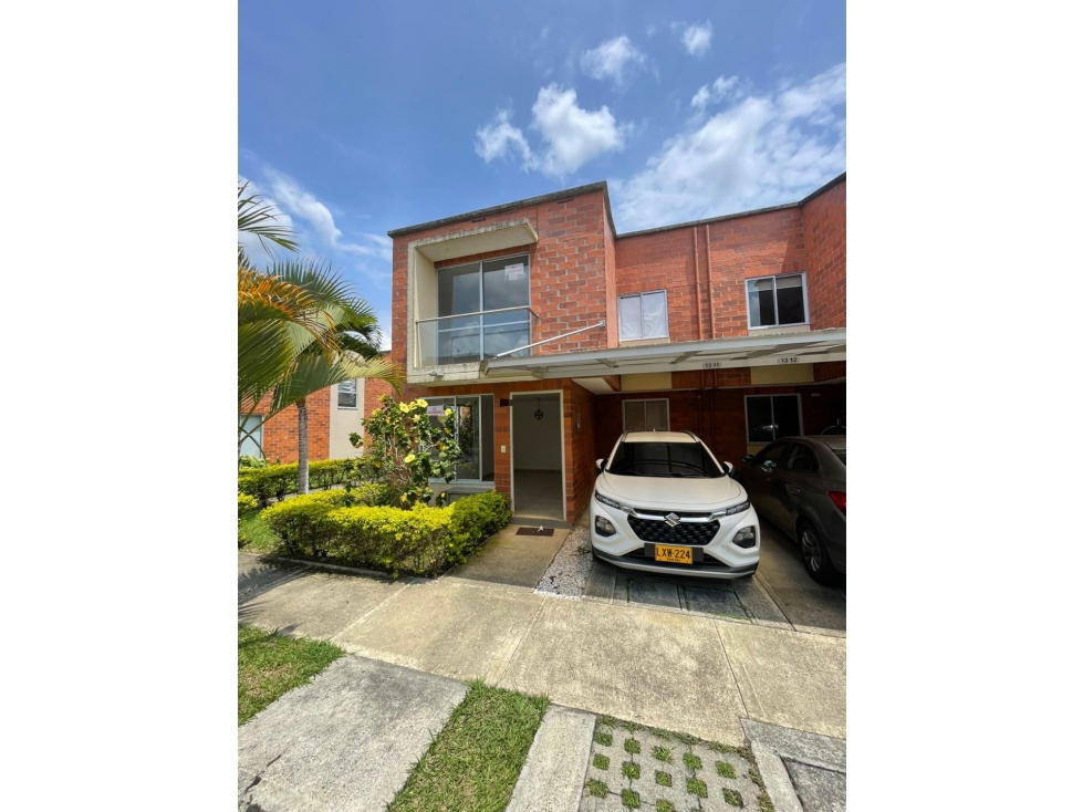 Alquiler en cerritos campestre