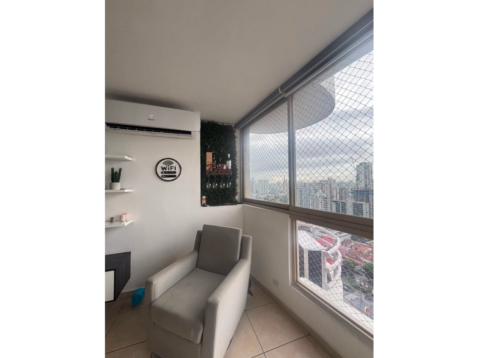 Alquiler en San Francisco Bay | 2 Recámaras | Remodelado | Piso Alto — foto 2