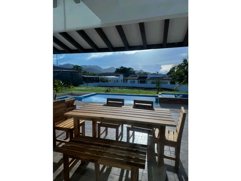 ALQUILER ESPECTACULAR CASA DE PLAYA EN MALIBU GORGONA CON PISCINA — foto 6