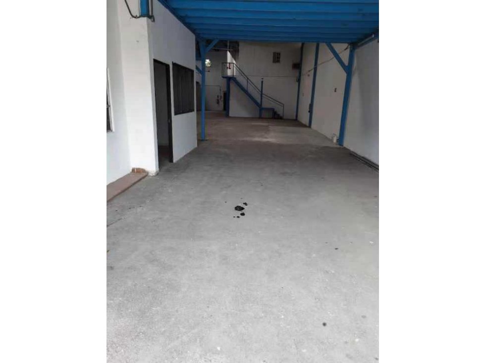 ALQUILER GALERA EN LLANO BONITO CERCA ROMEL FERNANDEZ — foto 5
