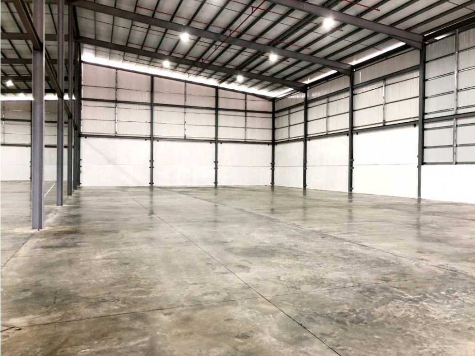 ALQUILER GALERAS DESDE 1000 A 4000 M2 EN ARRAIJAN CENTRO LOGISTICO — foto 4