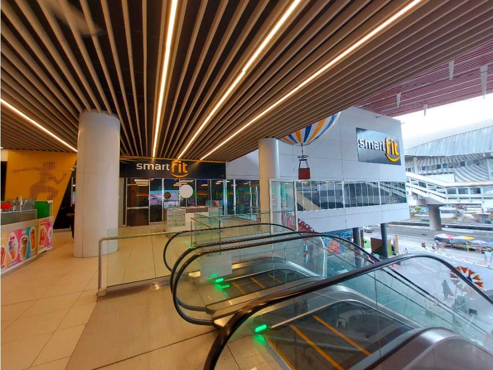 ALQUILER KIOSKO ALTA VISIBILIDAD ENTRDA DE LA PLAZA SAN ISIDRO — foto 6