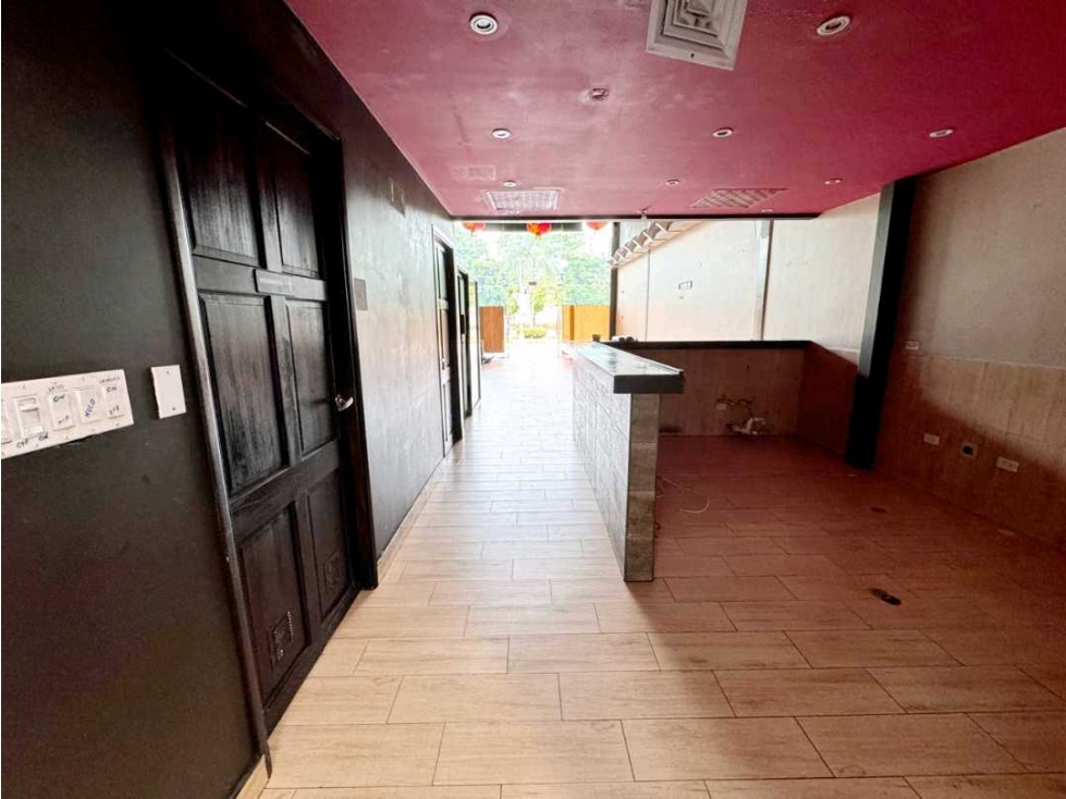 ALQUILER LOCAL A ORILLA DE CALLE PB EN VIA PRINCIPAL OBARRIO — foto 3