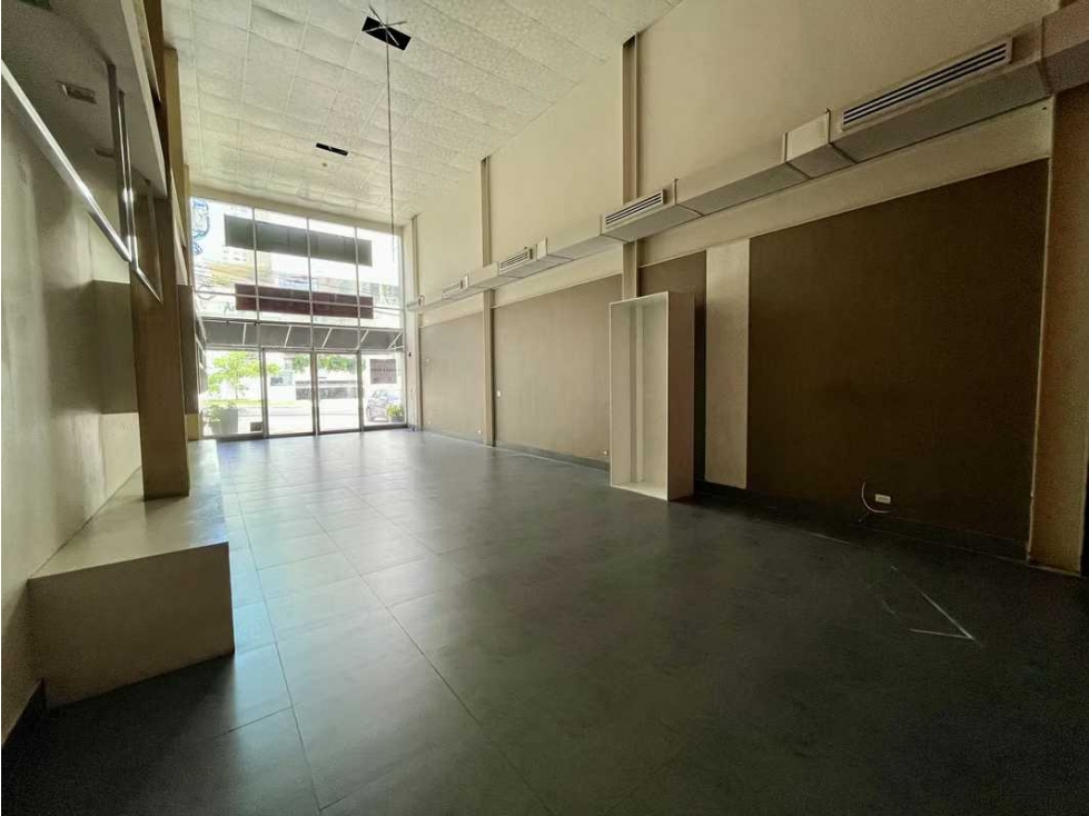 ALQUILER LOCAL COMERCIAL 100 MT2 EN SAN FRANCISCO LT. - 3