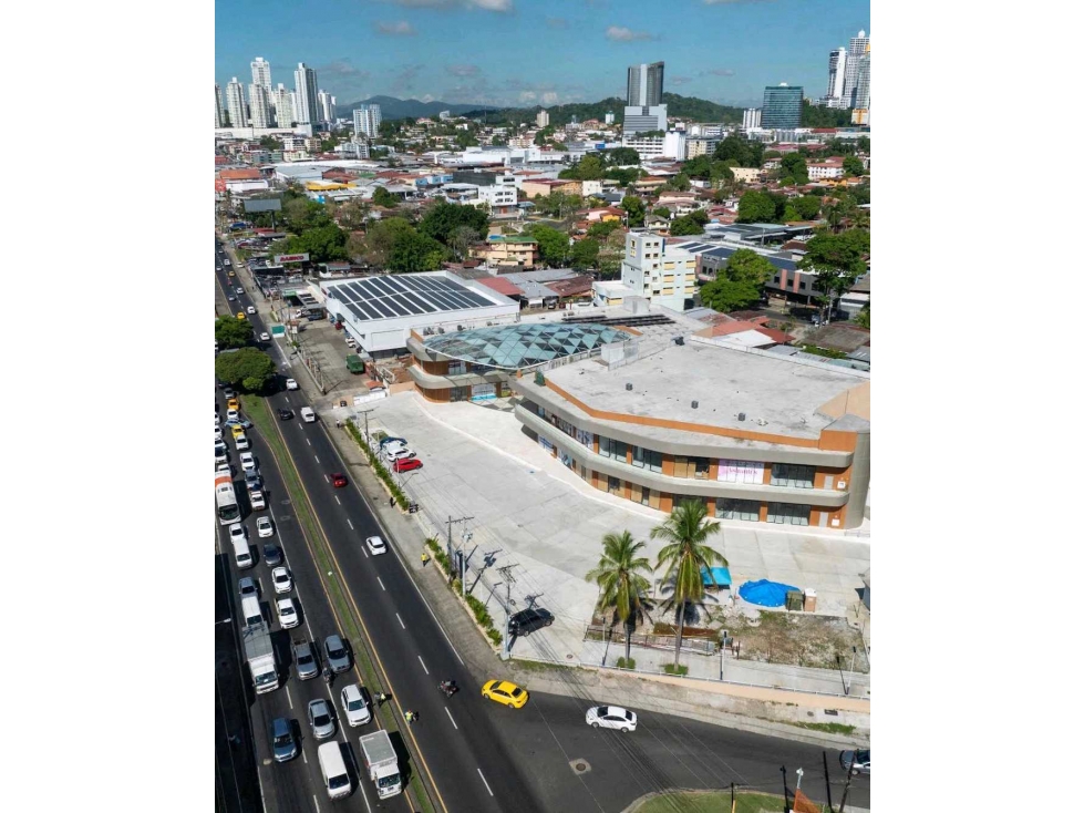 ALQUILER LOCAL COMERCIAL 1010.48 m2 EN PH PANAMA PLAZA LT. — foto 5