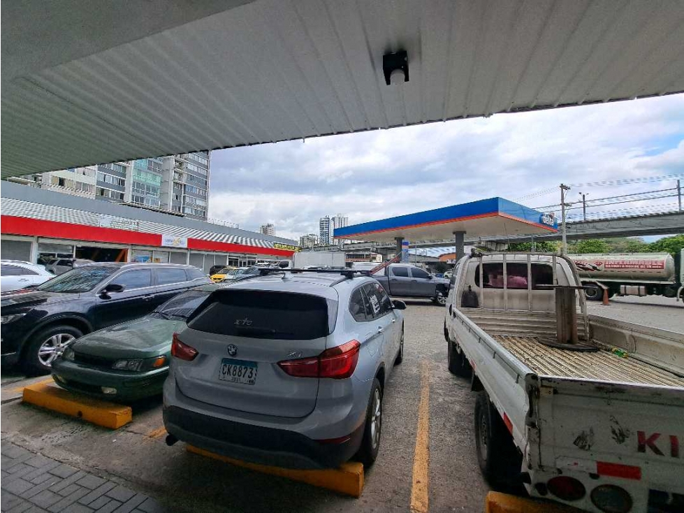 ALQUILER LOCAL COMERCIAL 150M2 VIA TRANSISMICA - 3