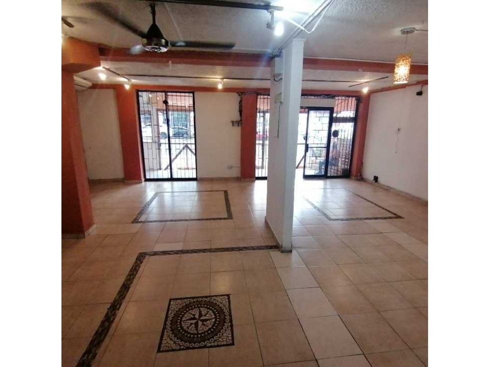 ALQUILER LOCAL COMERCIAL EL CARMEN - 1