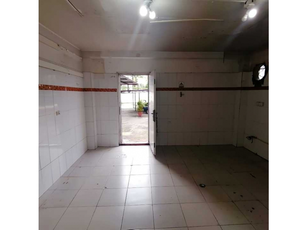 ALQUILER LOCAL COMERCIAL EL CARMEN - 3