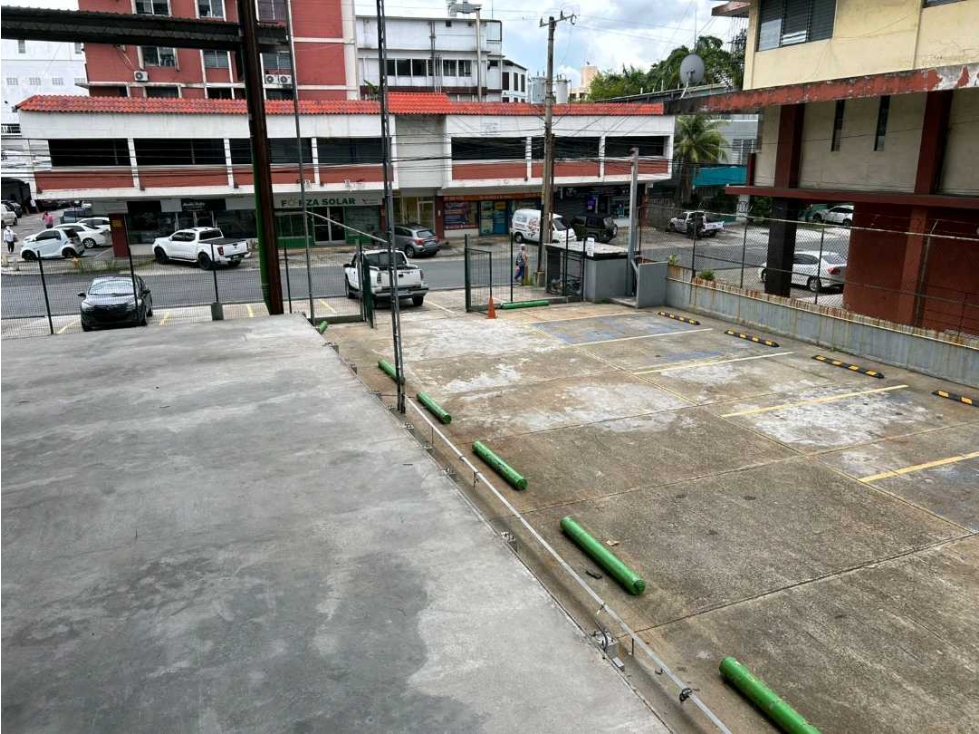 ALQUILER LOCAL COMERCIAL AVDA TRANSIMICA 1800M2 NRR — foto 3