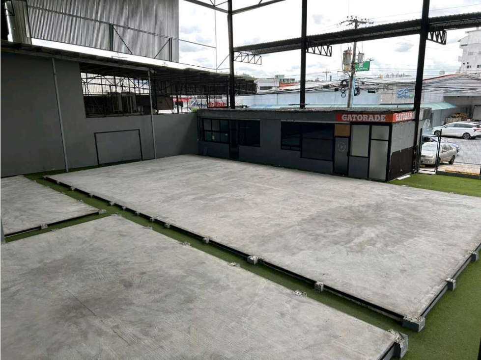 ALQUILER LOCAL COMERCIAL AVDA TRANSIMICA 1800M2 NRR — foto 6