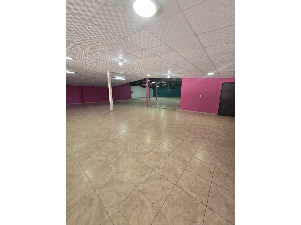 ALQUILER LOCAL COMERCIAL BEJUCO CHAME VIA PRINCIPAL 750M2 - 4