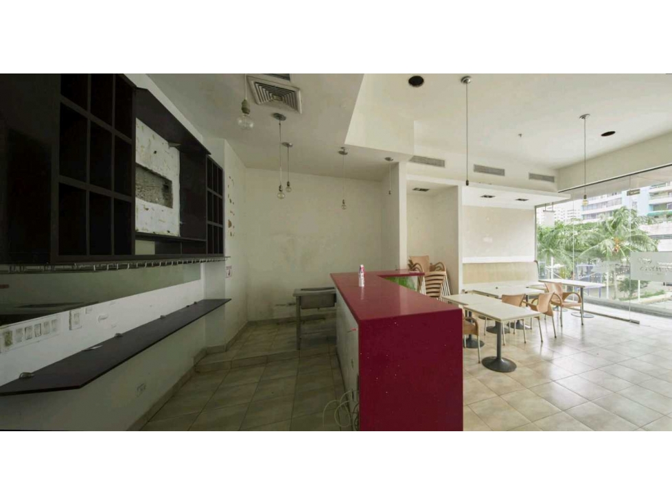 ALQUILER LOCAL COMERCIAL EN BALBOA BOUTIQUE STRIP MALL LT — foto 3