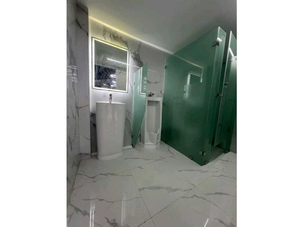 ALQUILER LOCAL COMERCIAL EN BELLA VIISTA LT. — foto 3