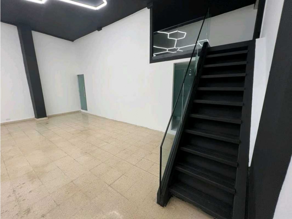 ALQUILER LOCAL COMERCIAL EN BELLA VIISTA LT. — foto 6