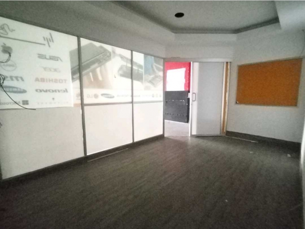 ALQUILER DE LOCAL EN OBARRIO MANTENIMIENTO INCLUIDO CP — foto 5