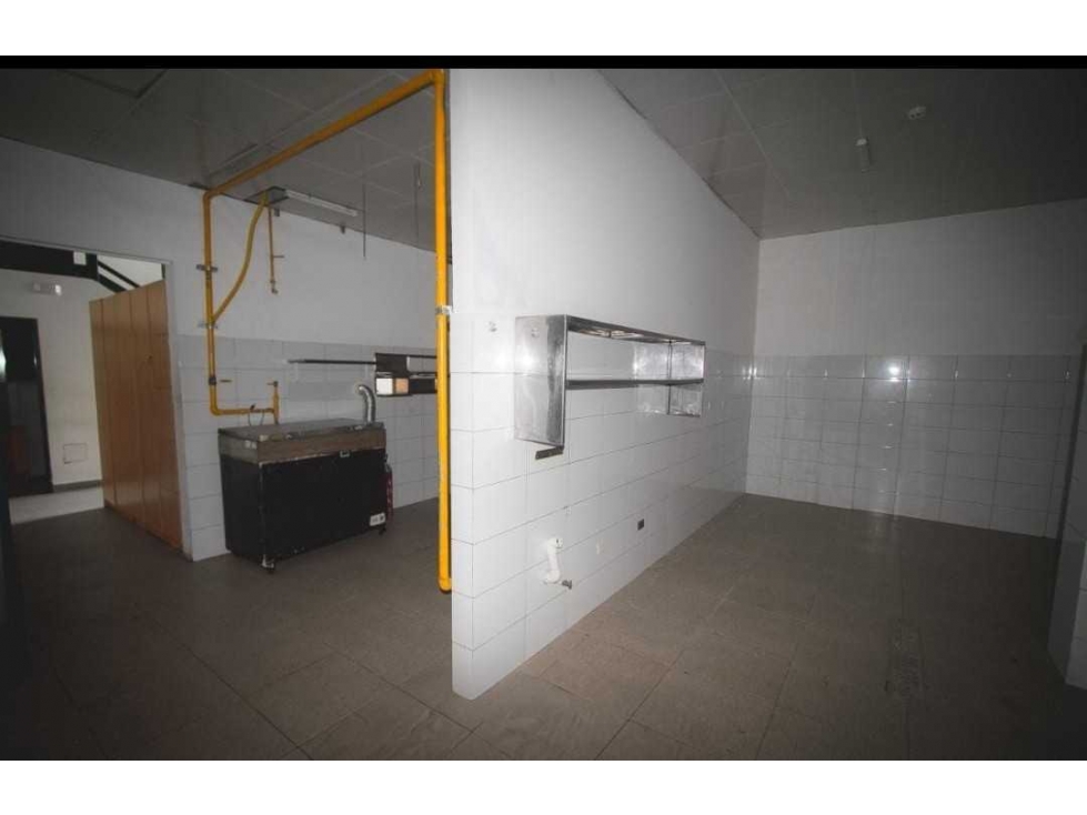 ALQUILER LOCAL COMERCIAL EN SAN FRANCISCO HERMOSA TERRAZA LT. — foto 5