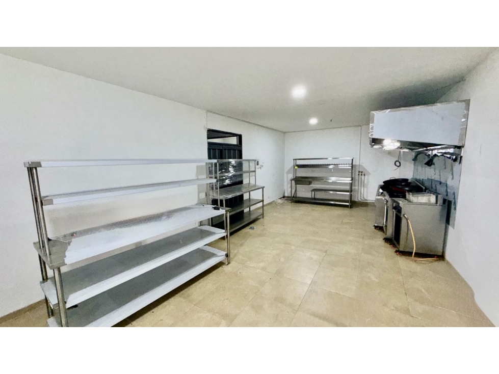 ALQUILER LOCAL COMERCIAL MOLL LOS ARCES SECTOR PUERTO ESPEJO ARMENIA — foto 3