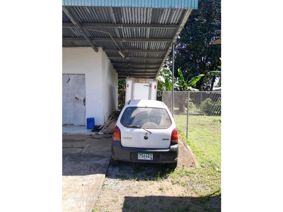 ALQUILER LOCAL COMERCIAL O CUARTO FRIO EN DAVID 300 METROS - 4
