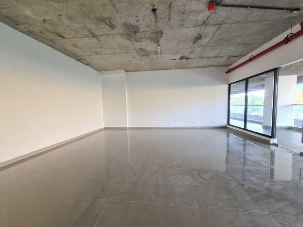 ALQUILER LOCAL COMERCIAL PLAZA GREEN WOOD - 3