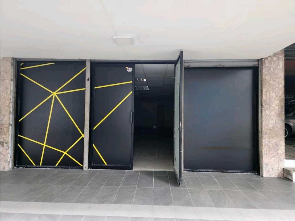 ALQUILER LOCAL COMERCIAL VIA ESPAÑA EL CANGREJO NRR — foto 2