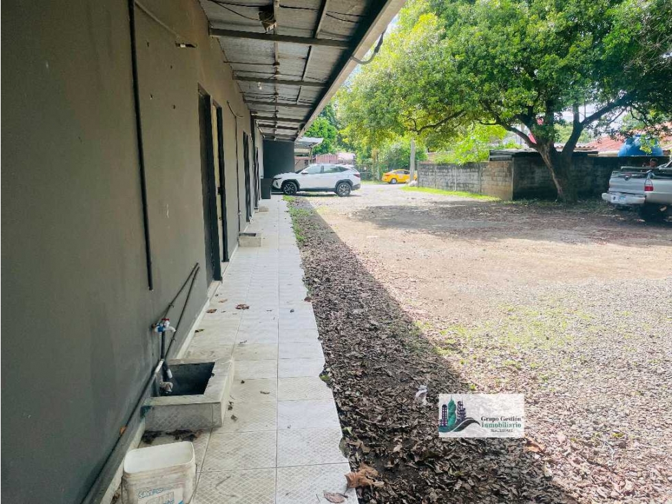 ALQUILER LOCAL CON ESTACIONAMIENTOS SEGURO