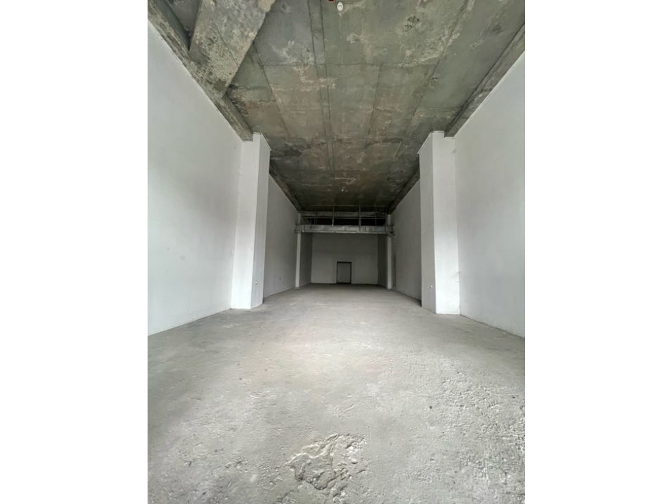 Tumba Muerto / Local 189.66m2/ Alquiler - 6
