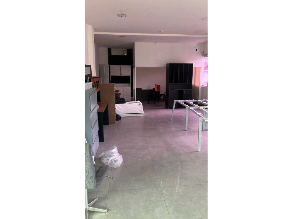 ALQUILER LOCAL EN FLOR PLAZA LT. — foto 2