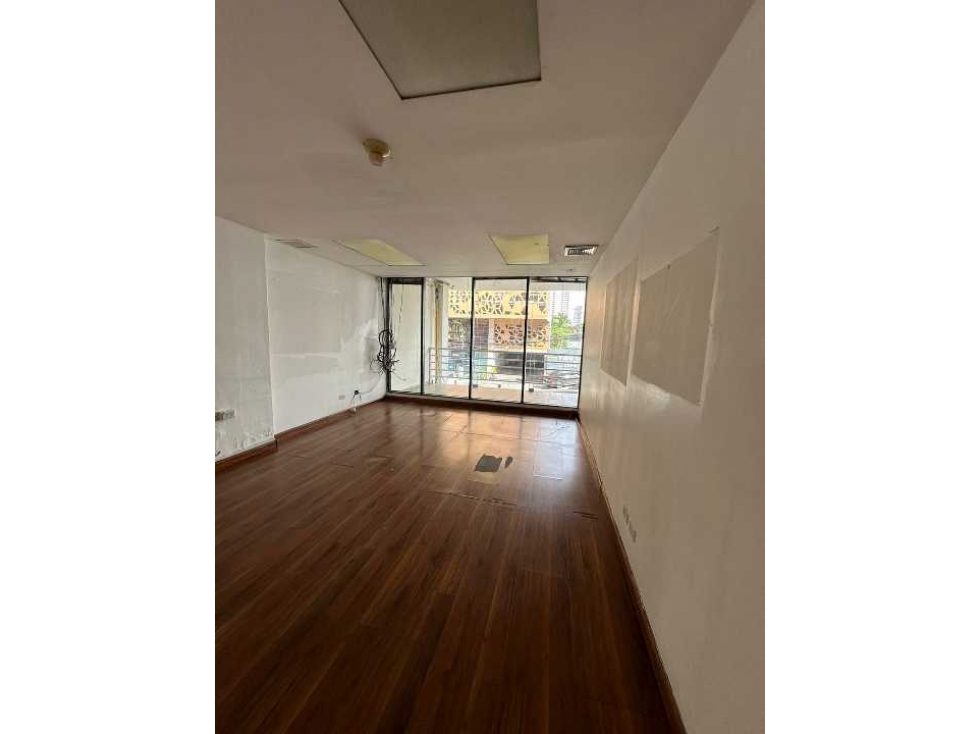 ALQUILER LOCAL EN PLANTA BAJA 209 m2 — foto 6