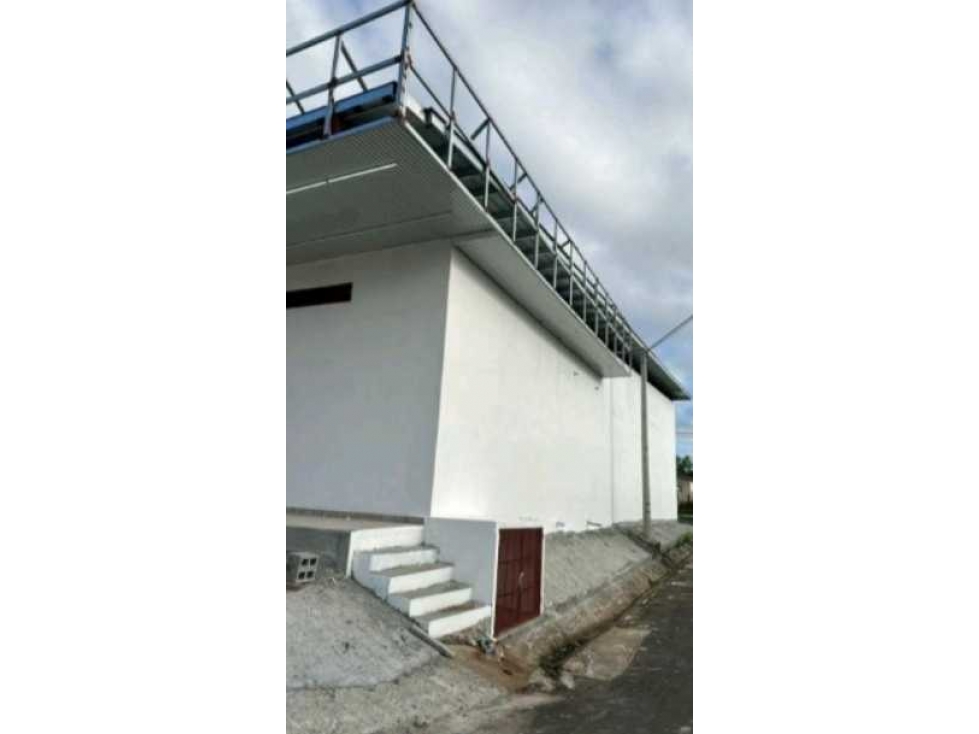 ALQUILER LOCAL O GALERA DE 930 M2 EN CHORRERA ALTOS DE LA PRADERA — foto 3