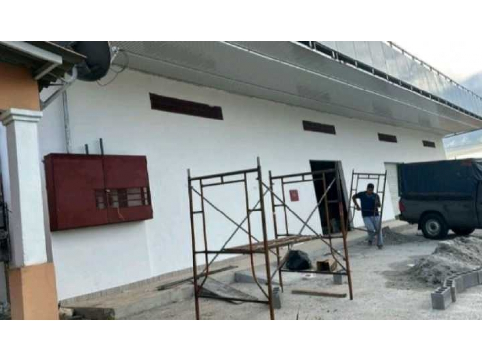 ALQUILER LOCAL O GALERA DE 930 M2 EN CHORRERA ALTOS DE LA PRADERA — foto 5