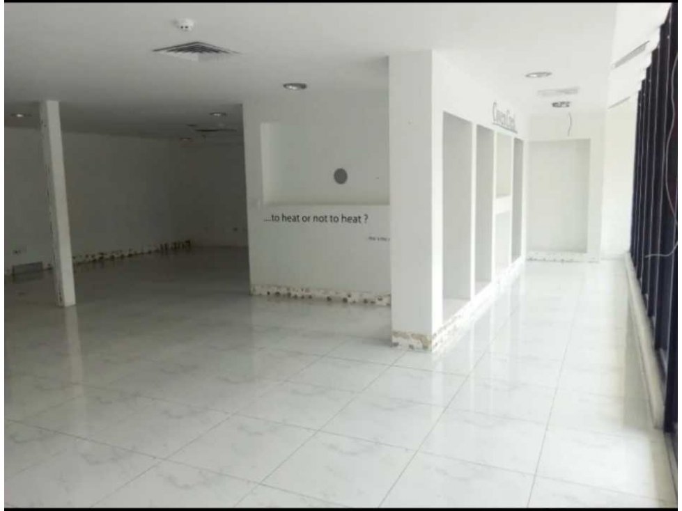 ALQUILER PARA LOCAL U OFICINA CALLE 50 — foto 2