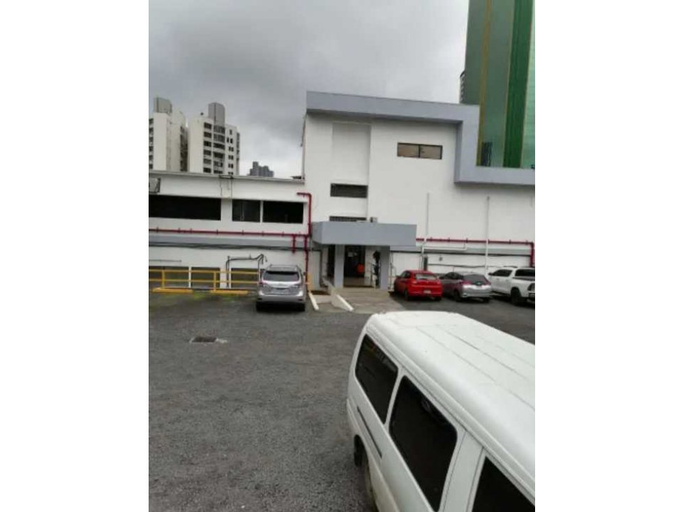 ALQUILER PARA LOCAL U OFICINA CALLE 50 — foto 5