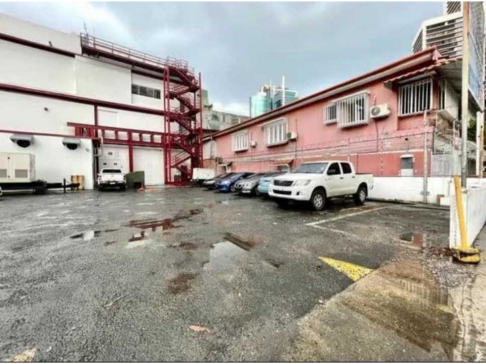 ALQUILER O VENTA DE LOCAL EN VIA ESPAÑA 700 M2 - 5