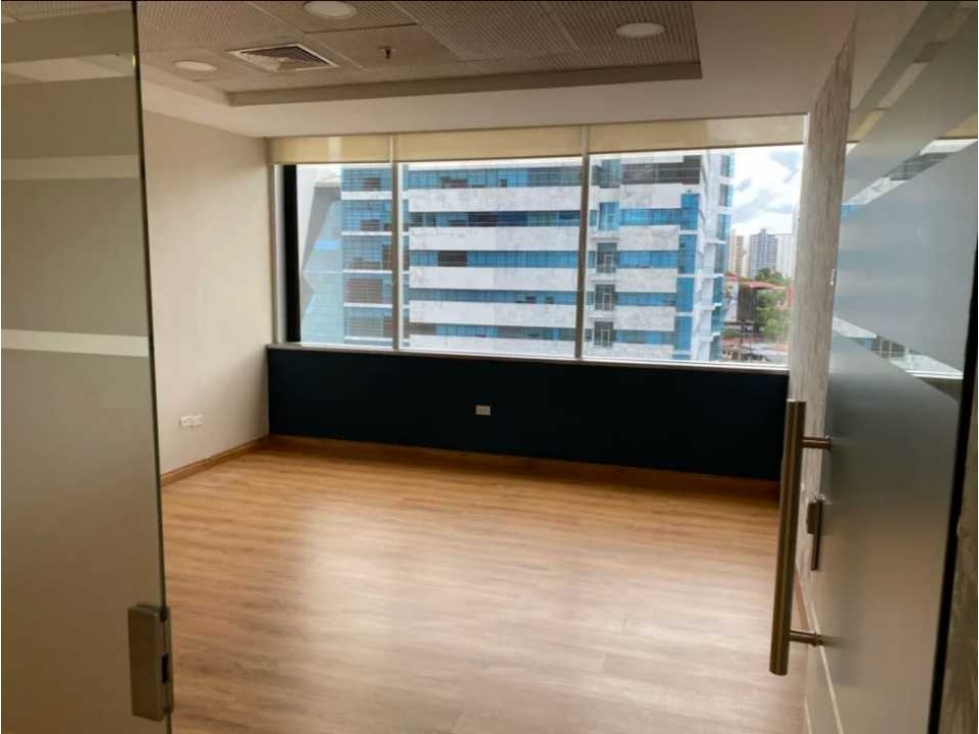 ALQUILER O VENTA DE OFICINA 160MTS2 REMODELADA — foto 4