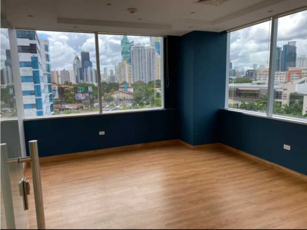 ALQUILER O VENTA DE OFICINA 160MTS2 REMODELADA — foto 5