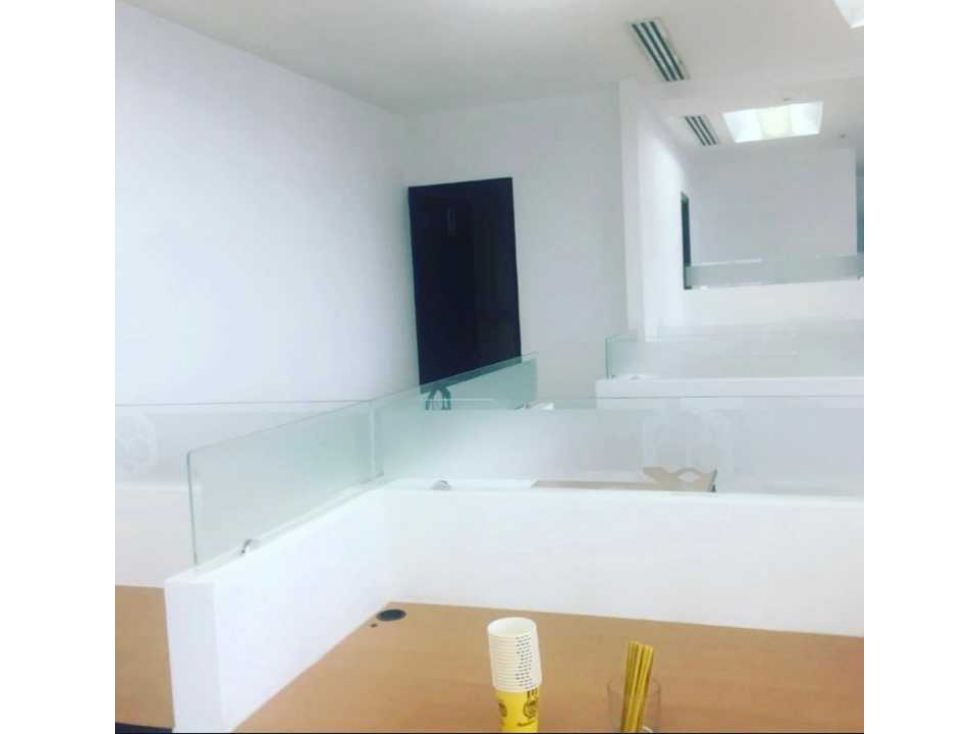 ALQUILER O VENTA OFICINA 188MTS2 CALLE 50